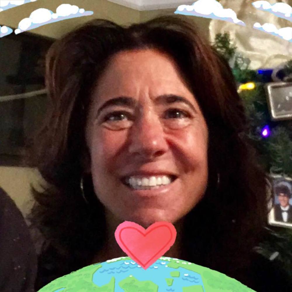 Meet your Posher, Elaina